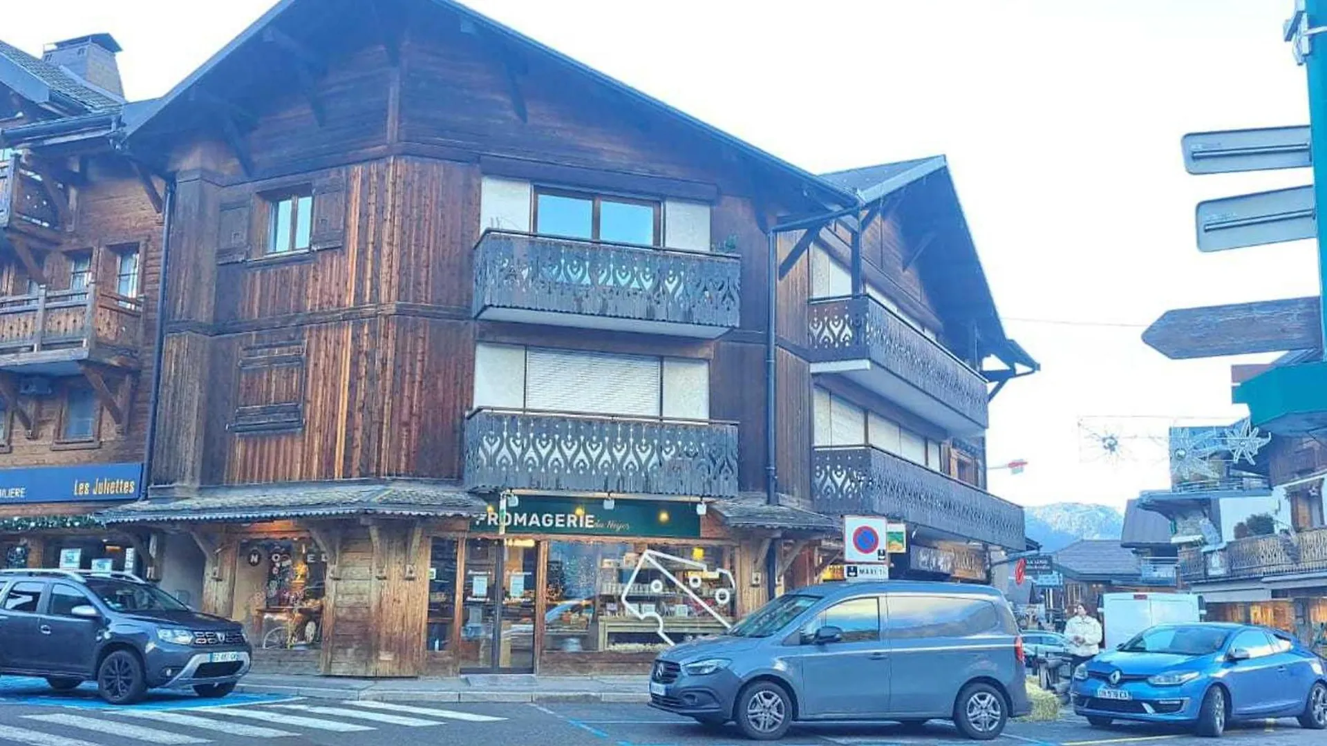Studio Cosy Au Centre De Morzine, Pour 4 Pers Avec Balcon, Proche Des Pistes Et Services - Fr-1-524-124 Apartment Morzine